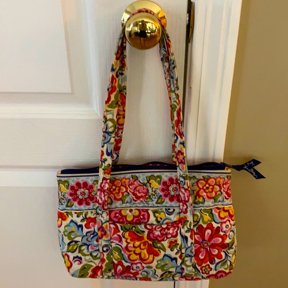 Vera Bradley floral shoulder bag